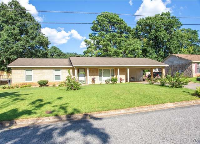 Property at 3617 1st Ct, Tuscaloosa, AL 35405, 3 beds, 2 baths