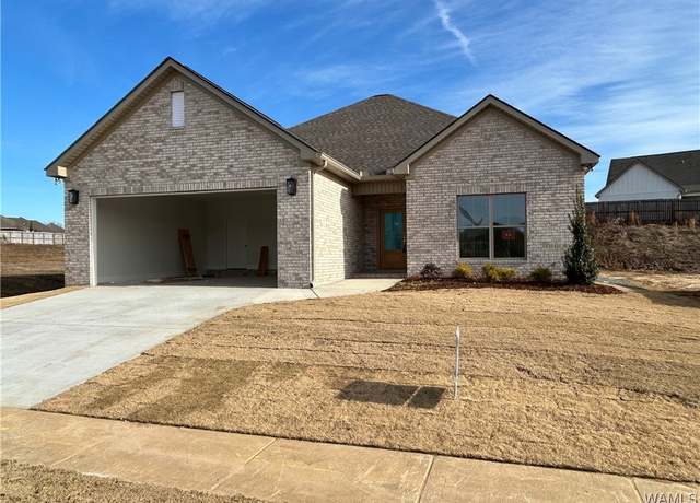 Property at 13761 Blackoak Dr, Northport, AL 35475, 3 beds, 2 baths