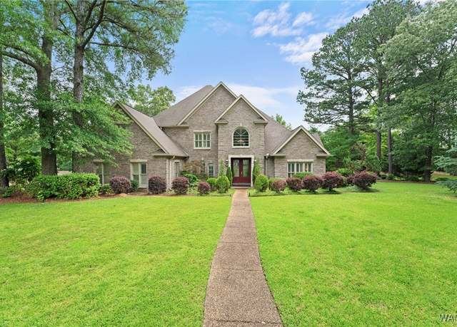 Property at 11147 Mountain Park Cir, Tuscaloosa, AL 35405, 5 beds, 3.5 baths