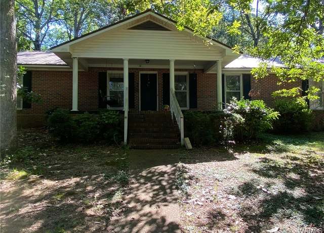 Property at 4512 Highway 18 W, Fayette, AL 35555, 3 beds, 2 baths