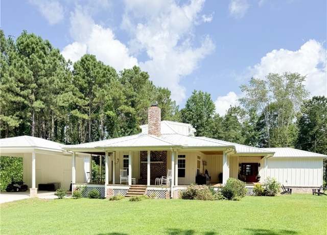 Property at 21250 Gorgas Rd Rd, Berry, AL 35546, 4 beds, 3 baths