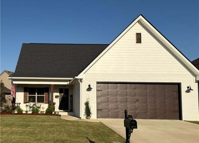 Property at 12635 Windword Pointe Dr, Northport, AL 35475, 4 beds, 3 baths