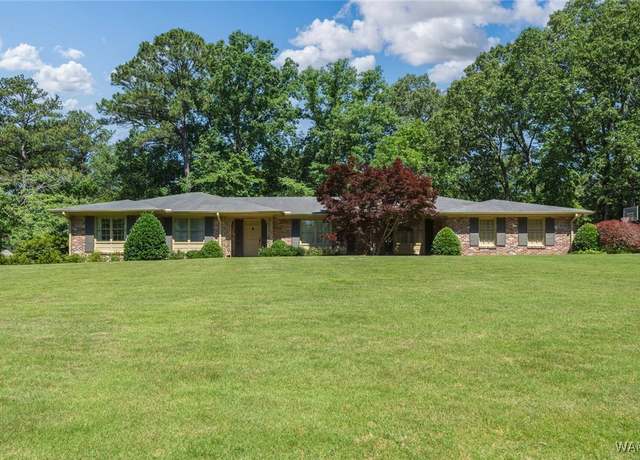 Property at 5204 Dove Creek Ave, Northport, AL 35473, 3 beds, 3.5 baths