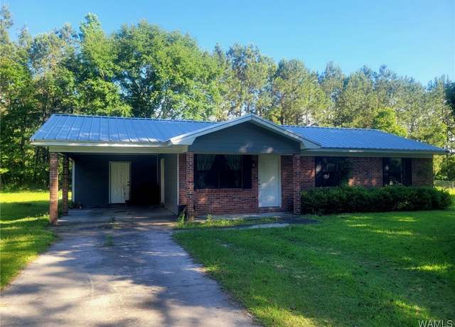 Property at 103 Lee St, Livingston, AL 35470, 3 beds, 1 bath