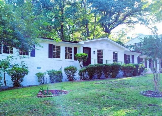 Property at 4121 Brookhill Road Rd, Tuscaloosa, AL 35404, 3 beds, 2 baths