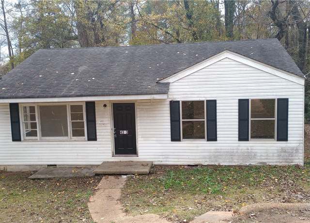 Property at 4313 Virginia Dr, Tuscaloosa, AL 35404, 3 beds, 1 bath