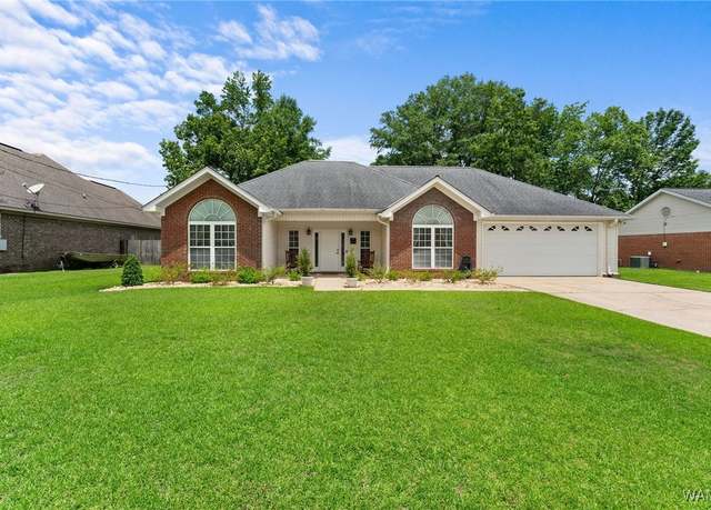Property at 2600 Lauren St, Northport, AL 35475, 3 beds, 2 baths