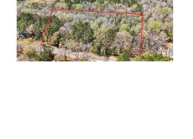 Property at 5804 Northwood Lake Dr Dr E, Northport, AL 35473