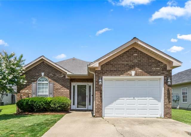 Property at 4458 19th St, Northport, AL 35476, 3 beds, 2 baths