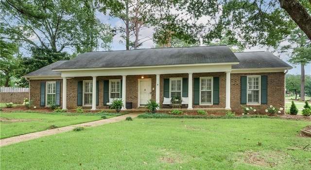 Photo of 385 Riverdale Dr, Tuscaloosa, AL 35406