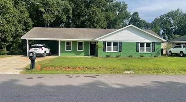 Photo of 4609 45th St E, Tuscaloosa, AL 35405