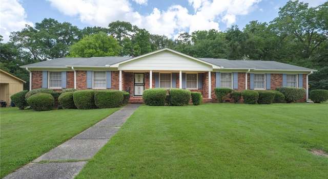 Photo of 2700 39th Ct, Tuscaloosa, AL 35401