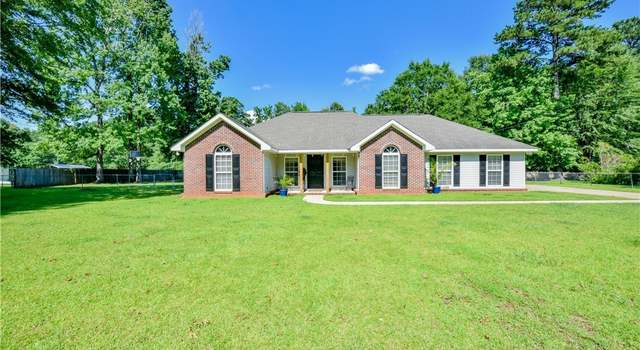 Photo of 15311 Stonehedge Cliffs Rd Rd, Northport, AL 35475