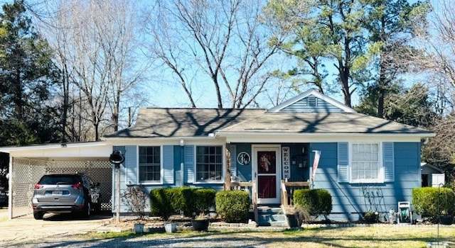 Photo of 1002 Cedar Crest Drive Dr, Demopolis, AL 36732