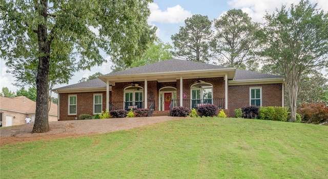 Photo of 5101 Oak Way, Northport, AL 35473