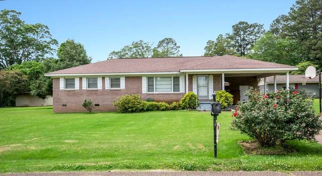 Photo of 1745 1st Terrace Northwest Ter, Fayette, AL 35555