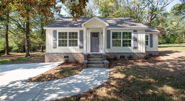 Photo of 1501 Carrollton Rd, Aliceville, AL 35442