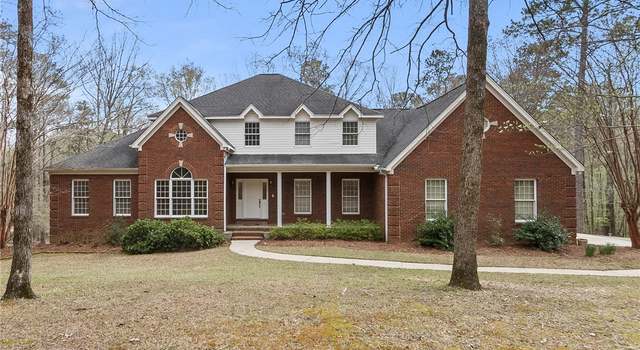 Photo of 11242 Woodbank Dr, Tuscaloosa, AL 35405