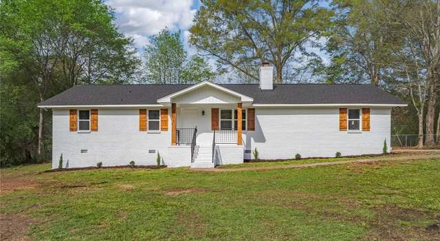 Photo of 3100 Falcon Dr Dr, Cottondale, AL 35453