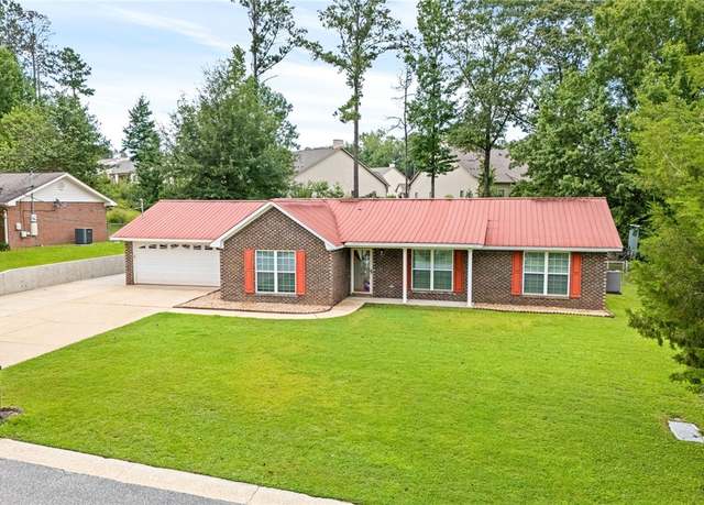 Property at 3007 Grouse Ave, Opelika, AL 36801, 4 beds, 3 baths