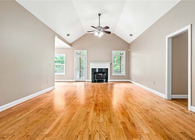 Property at 1806 Bluestone Ct, Auburn, AL 36830, 6 beds, 5.5 baths