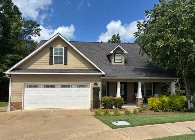 Property at 1201 Live Oak Cir, Opelika, AL 36801, 4 beds, 3 baths