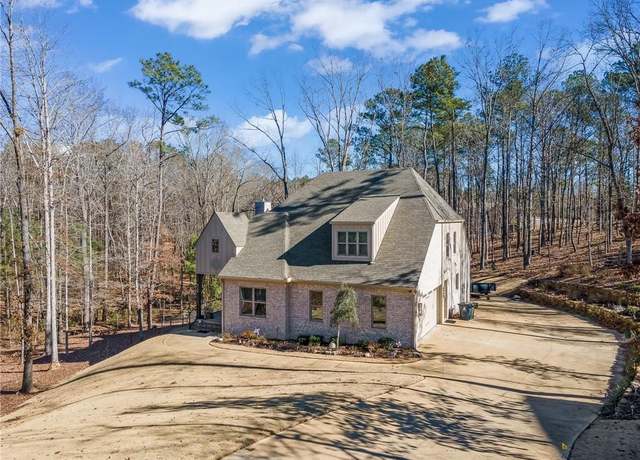 Property at 2190 Keystone Dr, Auburn, AL 36879, 5 beds, 4 baths