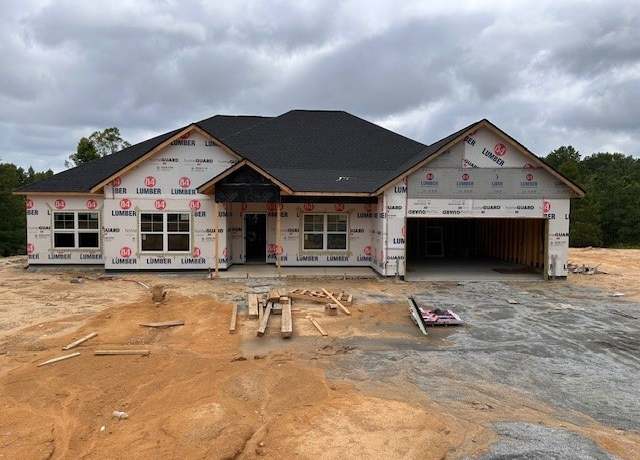 Property at 271 Lee Road 169, Opelika, AL 36804, 4 beds, 3 baths