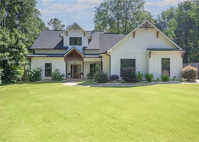 Property at 671 Lee Road 326, Smiths Station, AL 36877, 4 beds, 3.5 baths
