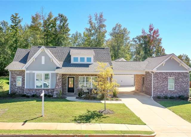 Property at 1632 James Burt Pkwy, Auburn, AL 36830, 4 beds, 3 baths