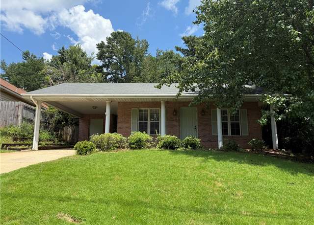 Property at 1010 Dekalb St, Auburn, AL 36830, 2 beds, 2 baths