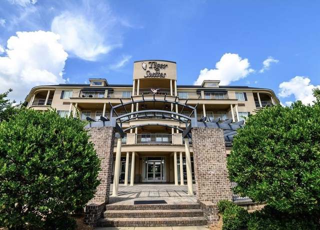 Property at 430 W Glenn Ave #420, Auburn, AL 36832, 1 bed, 1 bath