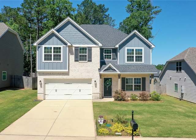 Property at 2647 Dunkirk Cir, Auburn, AL 36832, 4 beds, 2.5 baths
