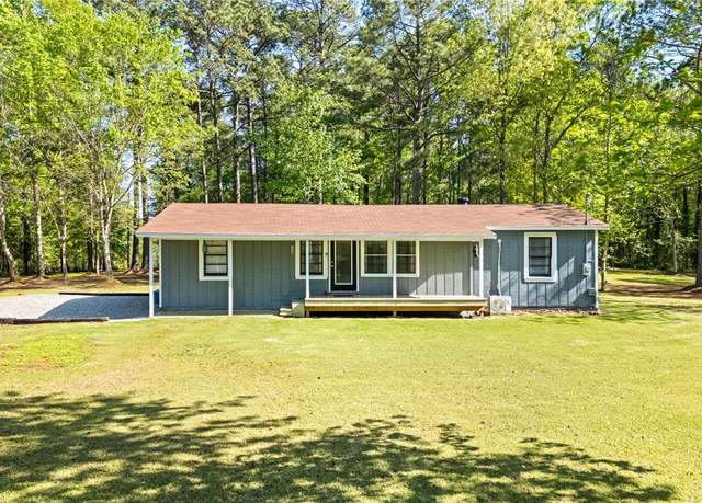 Property at 222 Lee Road 836, Valley, AL 36854, 2 beds, 1 bath