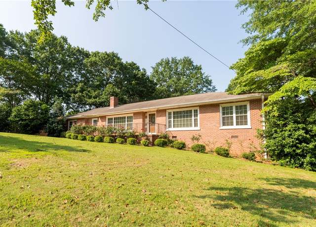 Property at 314 N 5th St, Opelika, AL 36801, 4 beds, 3 baths