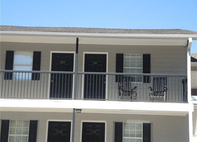 Property at 634 W Magnolia Ave #310, Auburn, AL 36830, 1 bath