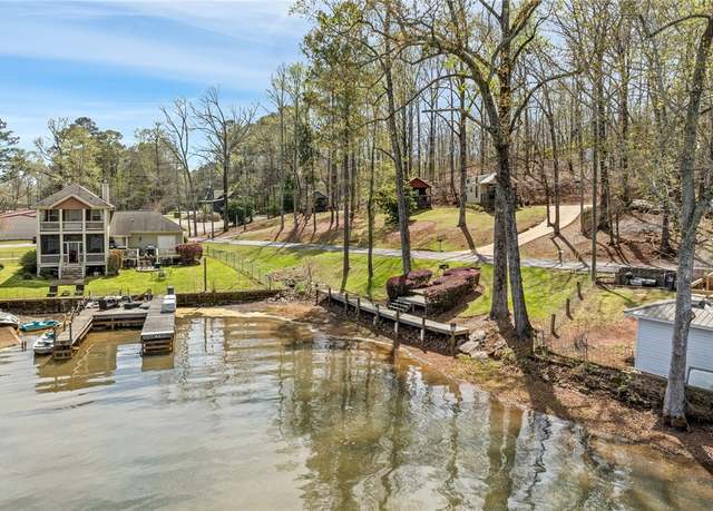 Property at 53 Ponder Camp Rd, Dadeville, AL 36853, 1 bed, 1 bath