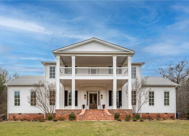 Property at 476 Pear Tree Rd, Auburn, AL 36830, 5 beds, 5 baths