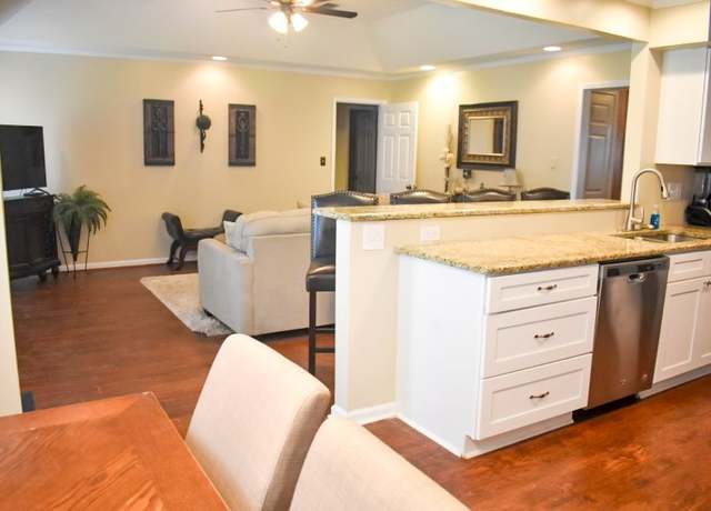 Property at 6309 Pond Rd, Montgomery, AL 36117, 4 beds, 2 baths