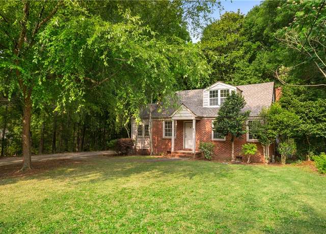 Property at 536 Dumas Dr, Auburn, AL 36830, 3 beds, 3 baths