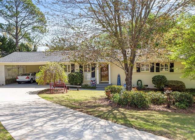 Property at 1103 Brownstone Cir, Opelika, AL 36801, 3 beds, 2 baths