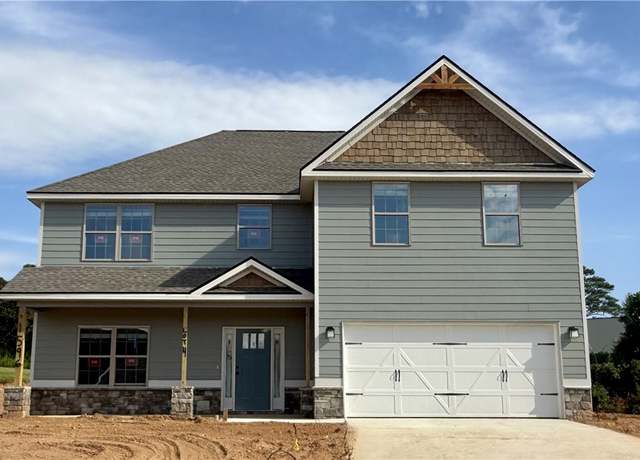 Property at 1596 Pressfield Path, Auburn, AL 36830, 5 beds, 3 baths
