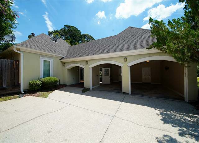 Property at 418 Hillabee Dr, Montgomery, AL 36117, 3 beds, 2 baths