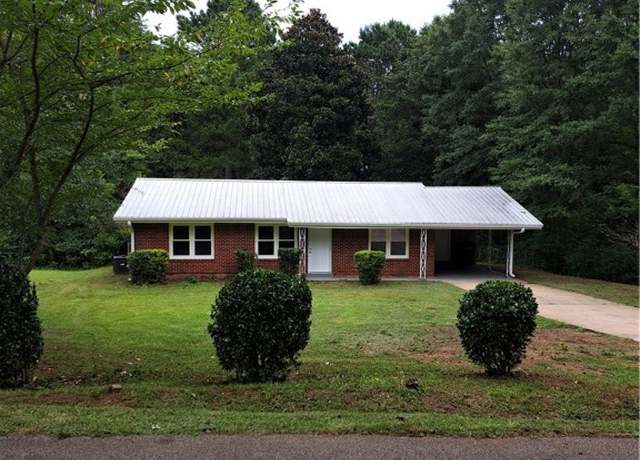 Property at 206 6th Pl SE, Lafayette, AL 36862, 3 beds, 1 bath