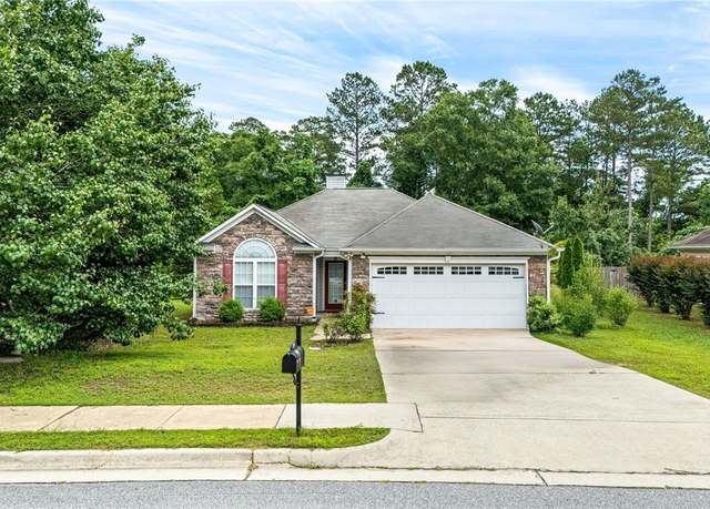 Property at 4339 Live Oak Dr, Auburn, AL 36830, 3 beds, 2 baths