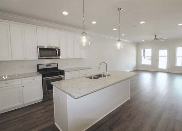 Property at 1391 Sheridan Glen Xing, Auburn, AL 36830, 3 beds, 3 baths