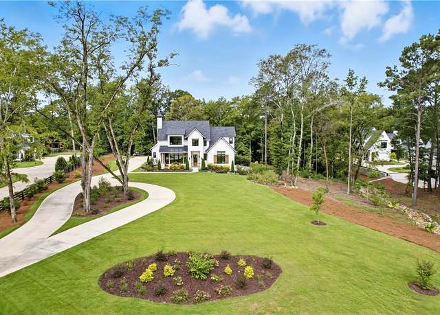 Property at 3010 Bridle Creek Cir, Auburn, AL 36830, 4 beds, 4.5 baths