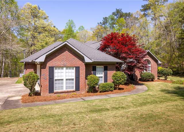 Property at 653 Lee Road 613, Smiths Station, AL 36877, 3 beds, 2 baths
