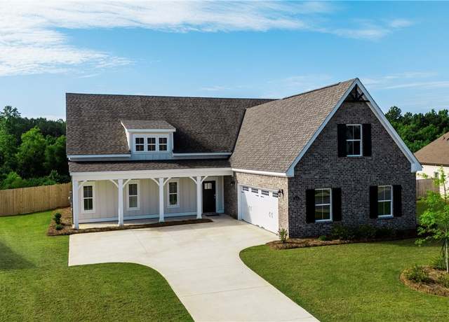 Property at 1534 Everly Dr, Opelika, AL 36801, 5 beds, 3.5 baths