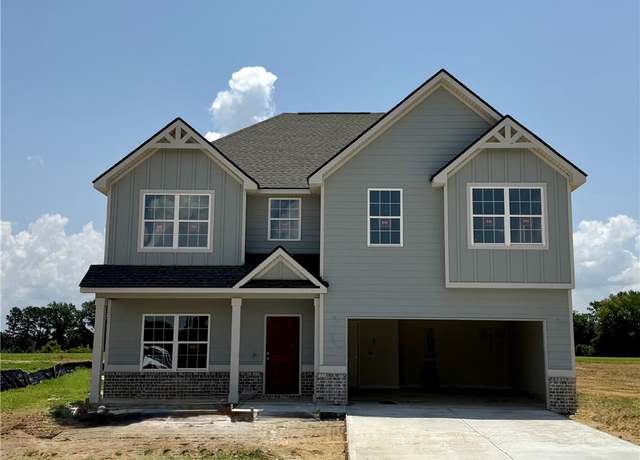 Property at 10 Heartland Blvd, Ft Mitchell, AL 36856, 4 beds, 2.5 baths